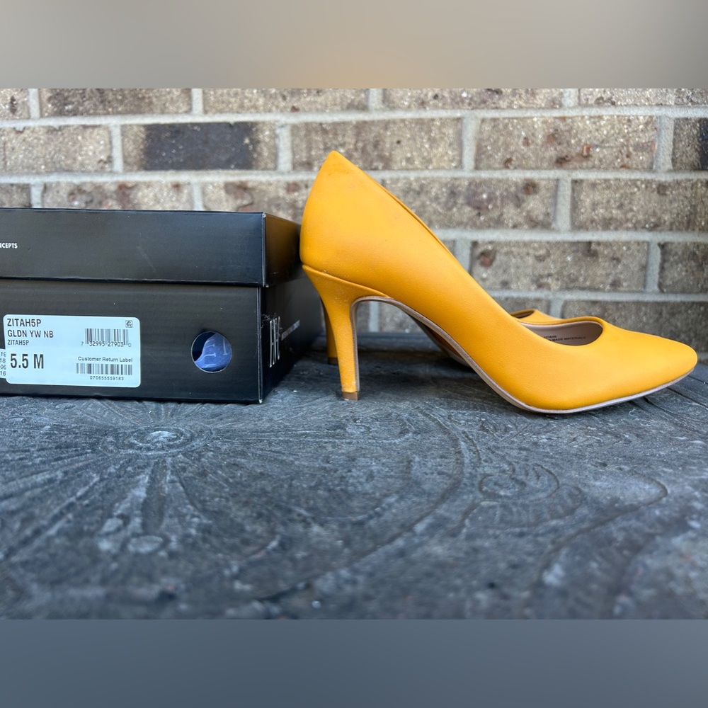 INC Zitah Heels - WMNS 5.5‎